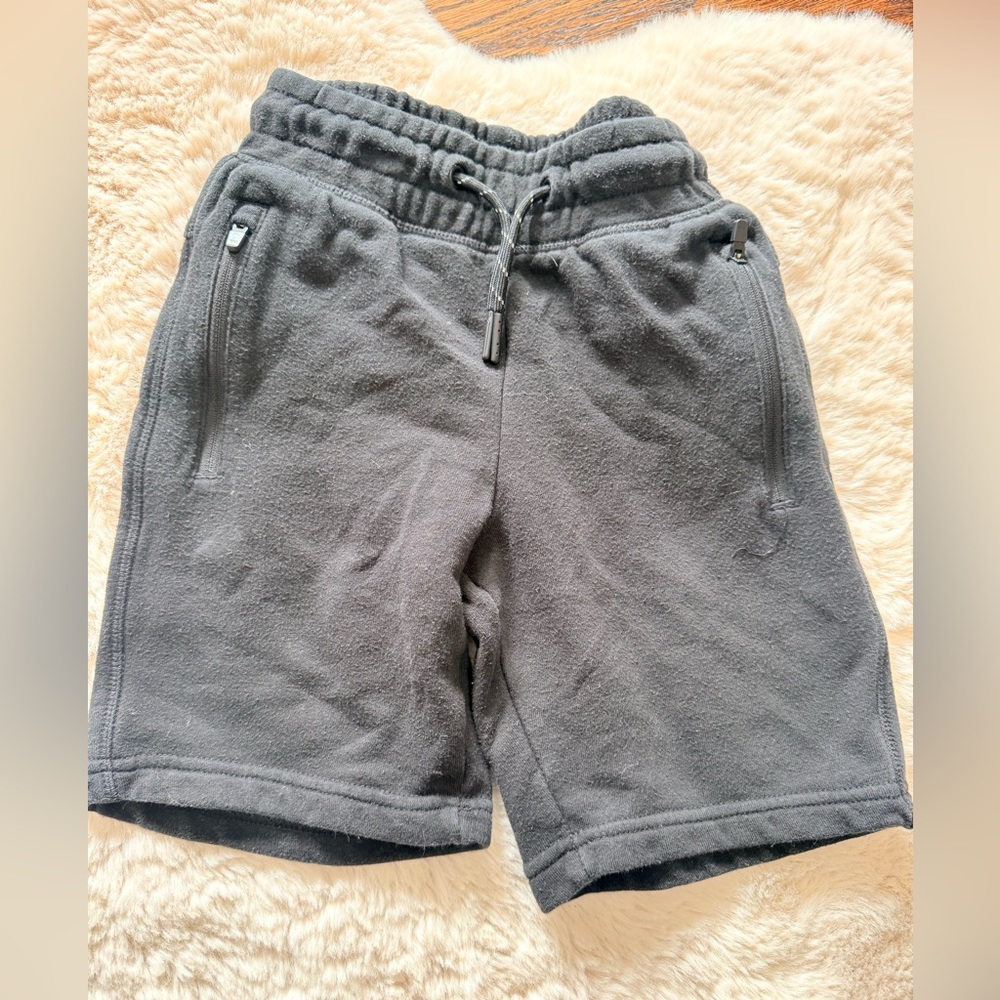 Black/Gray Fleece Shorts. Boys 6. Members Mark.